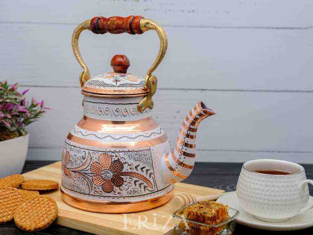 کتری مسی دسته چوبی مناسب دم کردن چای و پذیرایی